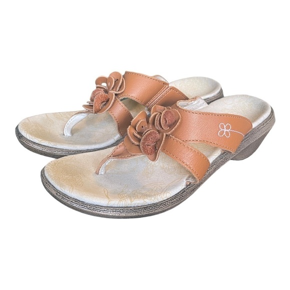 spenco Shoes - Spenco Rose Supportive‎ Casual Sandals Tan Women's Orthopedic Arch Support | W6